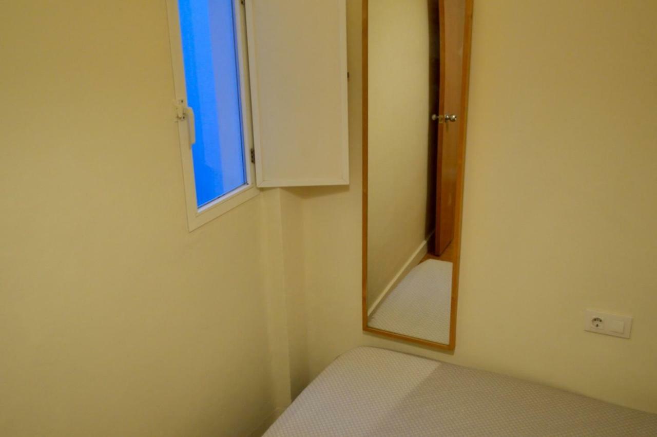 Appartamento Peris Mencheta Siviglia Esterno foto