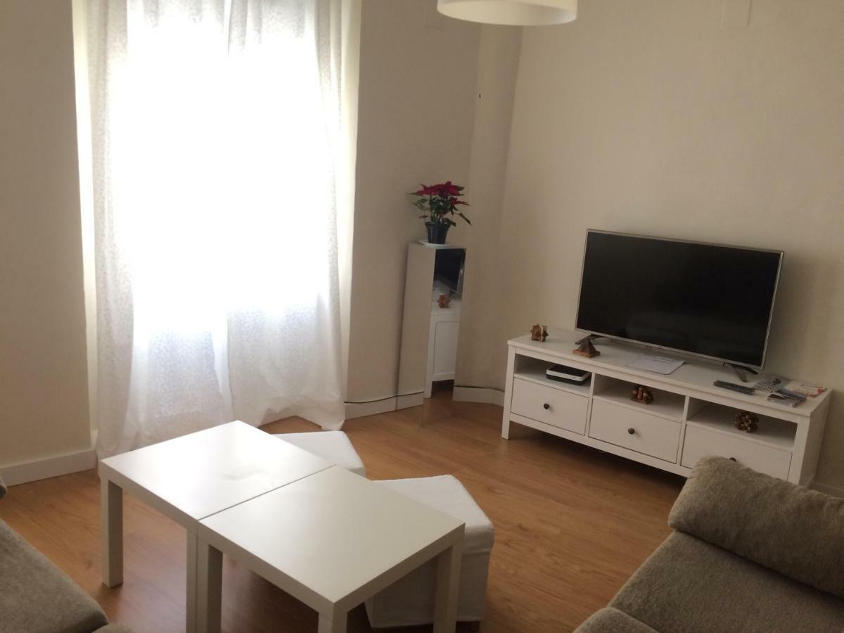 Appartamento Peris Mencheta Siviglia Esterno foto